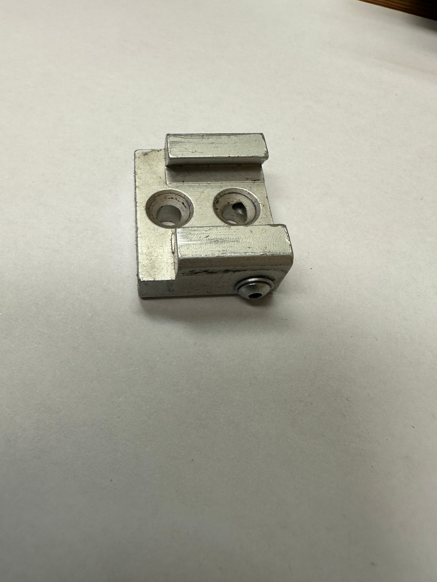 003511-01MOUNT , PICKER