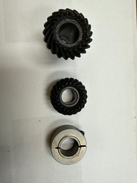 003195-01 002668-01 GEAR ASSEMBLY AND COLLAR SUPPORT