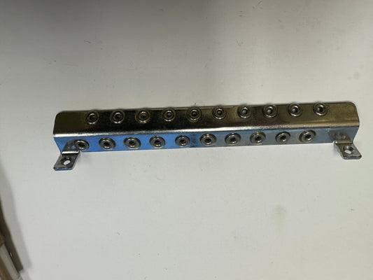 008482-01 Guide , Middle